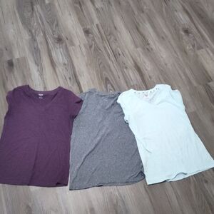 Bundle of 3 workout shirts Size L